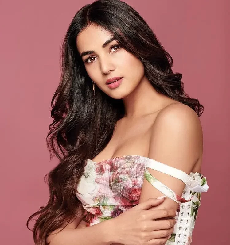 Sonal chauhan